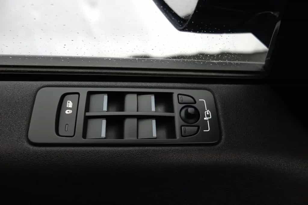 Land Rover Discovery Sport SE 9G-Aut. AWD 4x4 Si4 *34.000km 07/2019-photo-24