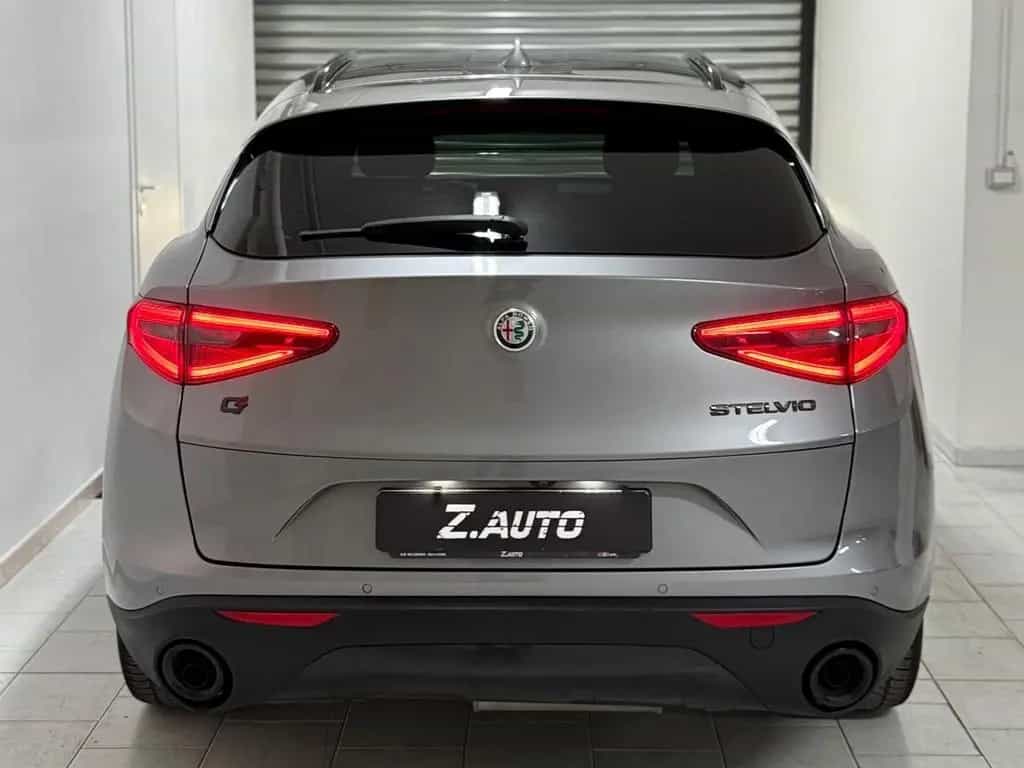 Alfa Romeo Stelvio 2.2 190CV Q4 B-Tech IVA ESPOS 10/2019-photo-2