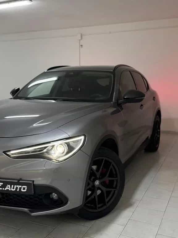 Alfa Romeo Stelvio 2.2 190CV Q4 B-Tech IVA ESPOS 10/2019-photo-4
