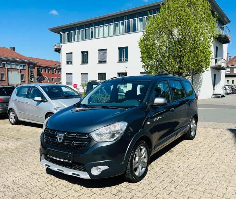 Dacia Lodgy Stepway *SHZ, Navi, RFK, Temp.* 05/2019-photo-0