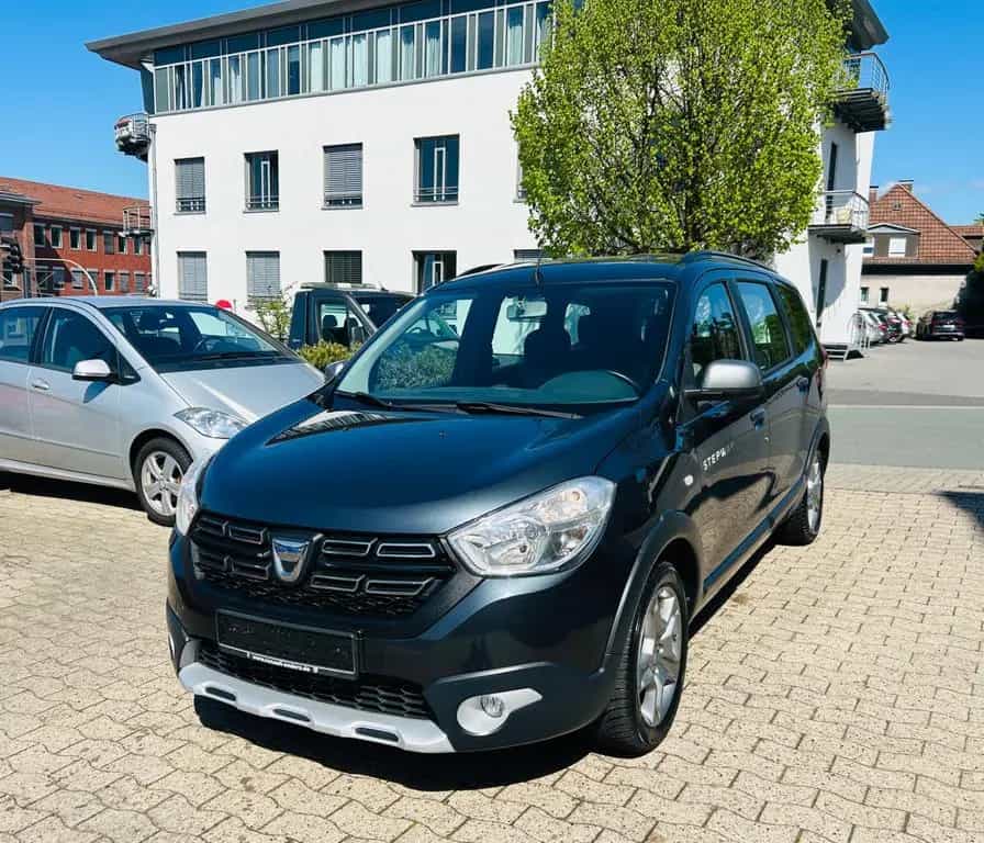 Dacia Lodgy Stepway *SHZ, Navi, RFK, Temp.* 05/2019-photo-1