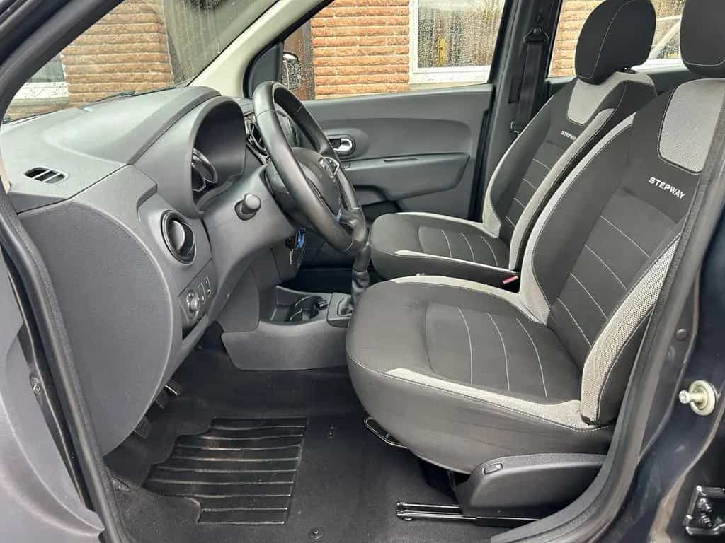 Dacia Lodgy Stepway *SHZ, Navi, RFK, Temp.* 05/2019-photo-15