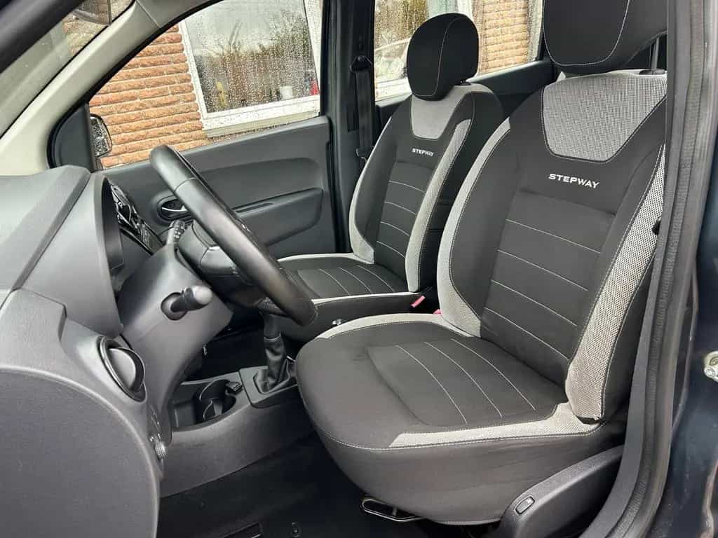 Dacia Lodgy Stepway *SHZ, Navi, RFK, Temp.* 05/2019-photo-16