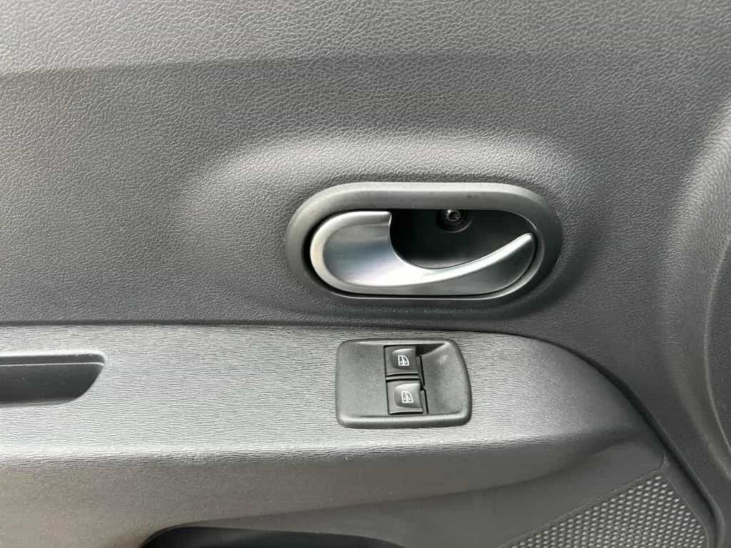 Dacia Lodgy Stepway *SHZ, Navi, RFK, Temp.* 05/2019-photo-31
