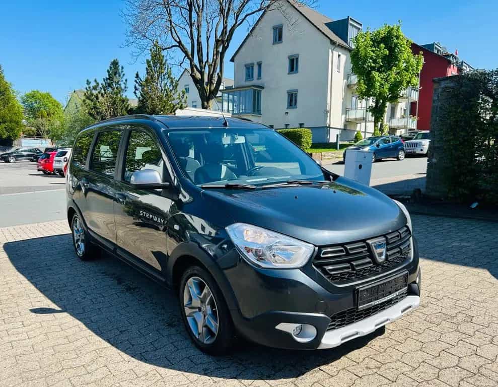 Dacia Lodgy Stepway *SHZ, Navi, RFK, Temp.* 05/2019-photo-4