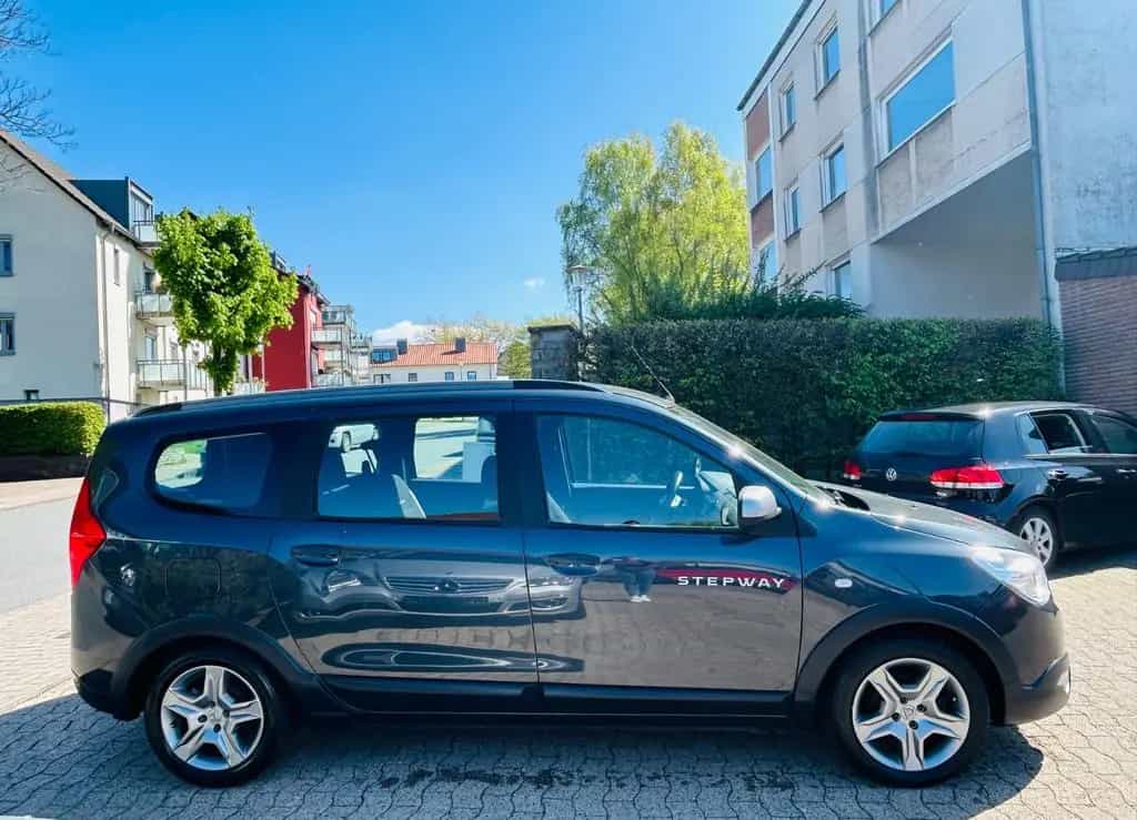 Dacia Lodgy Stepway *SHZ, Navi, RFK, Temp.* 05/2019-photo-5