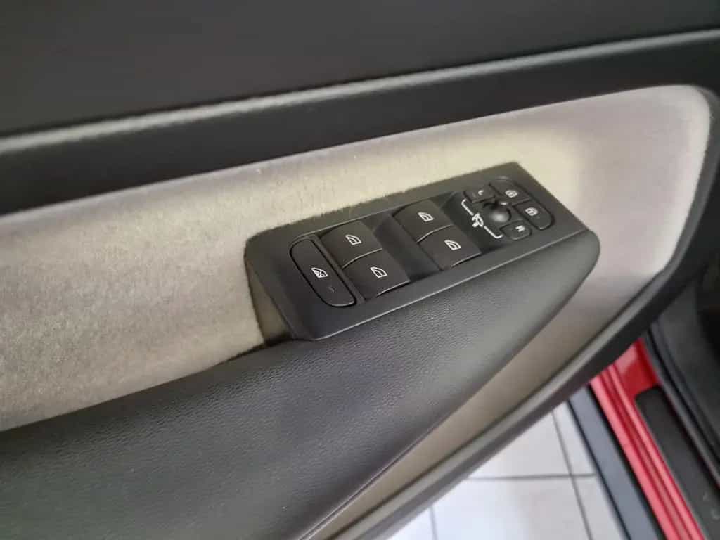 Volvo XC40 XC 40Momentum AWD / H&K Sound / 1. Hand / S-HEFT 10/2018-photo-13