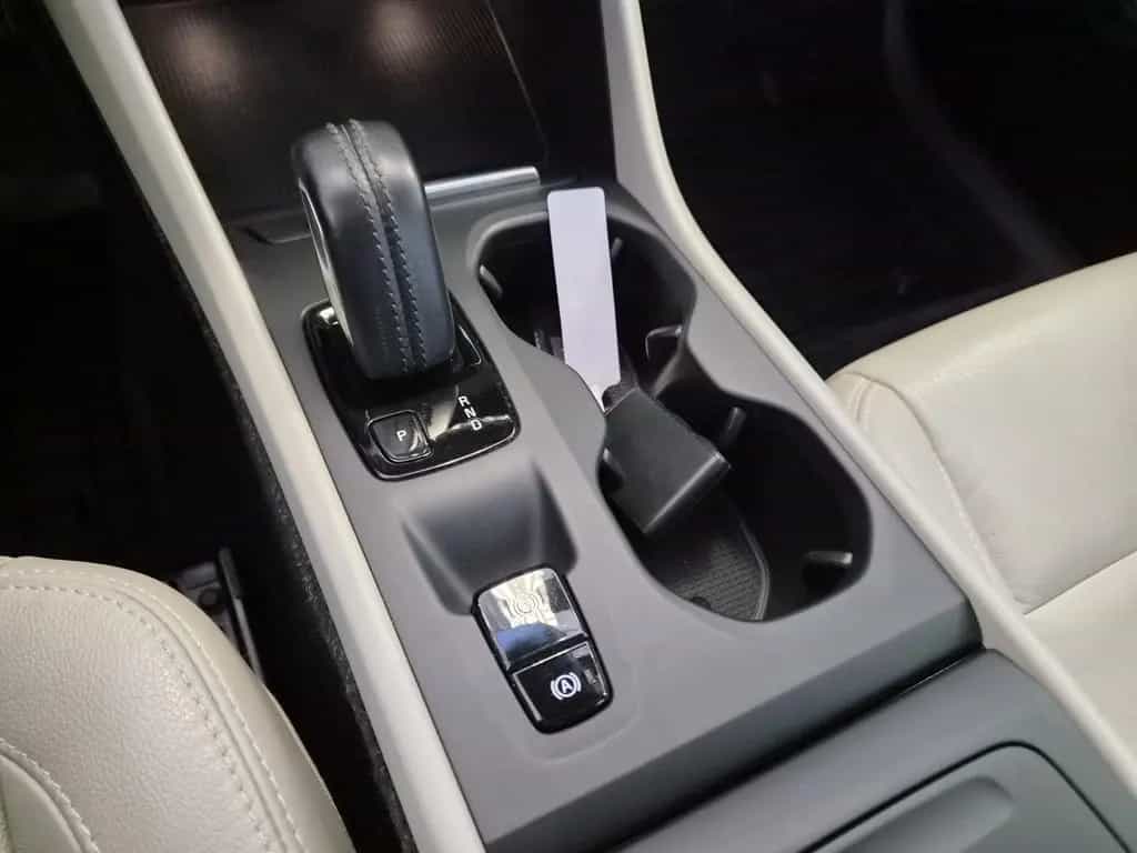 Volvo XC40 XC 40Momentum AWD / H&K Sound / 1. Hand / S-HEFT 10/2018-photo-22