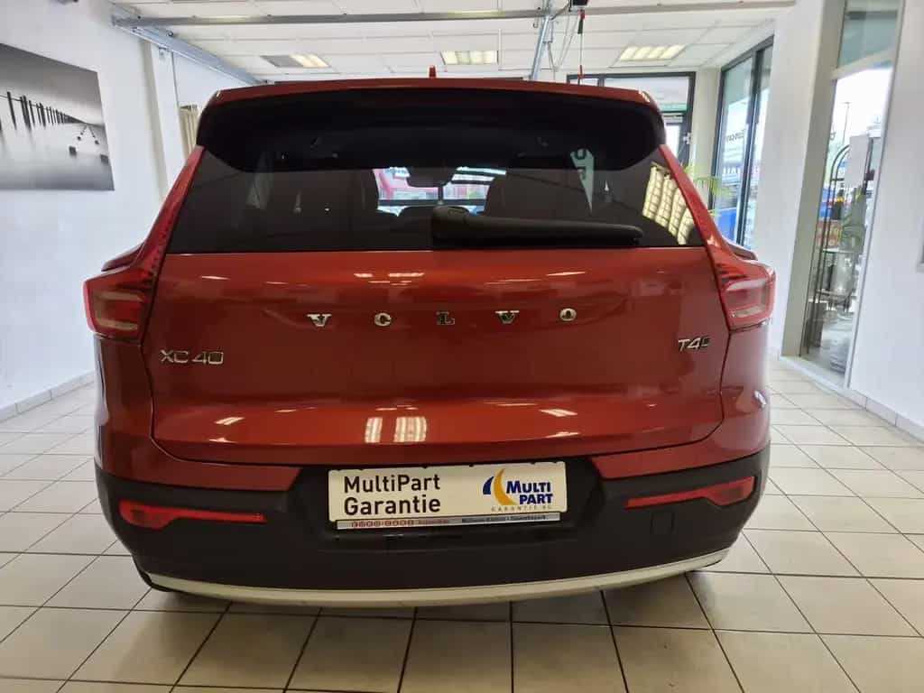 Volvo XC40 XC 40Momentum AWD / H&K Sound / 1. Hand / S-HEFT 10/2018-photo-3