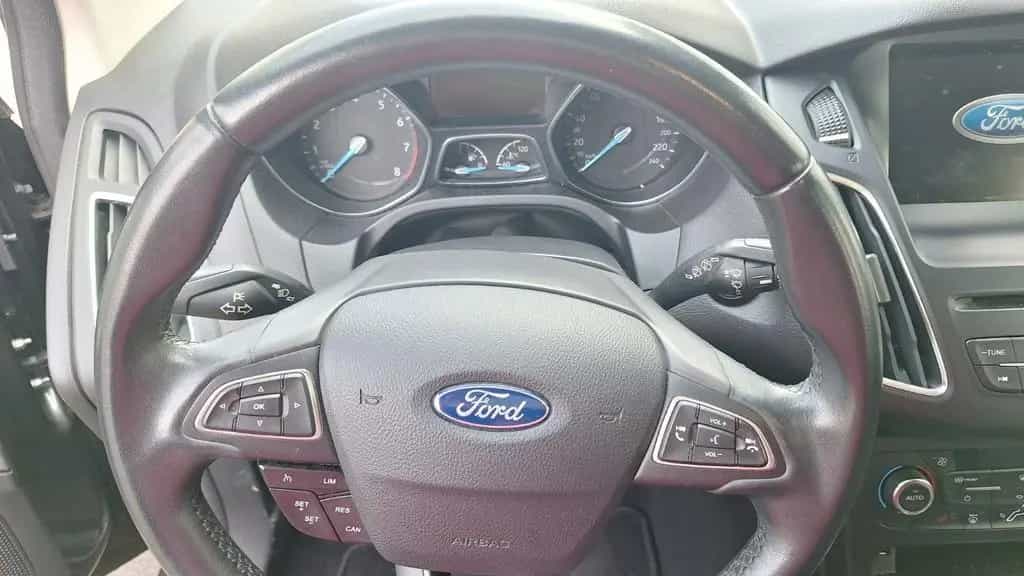 Ford TÜV NEU: Ford Focus 1,0 EcoBoost 92kW Tita... 03/2017-photo-3