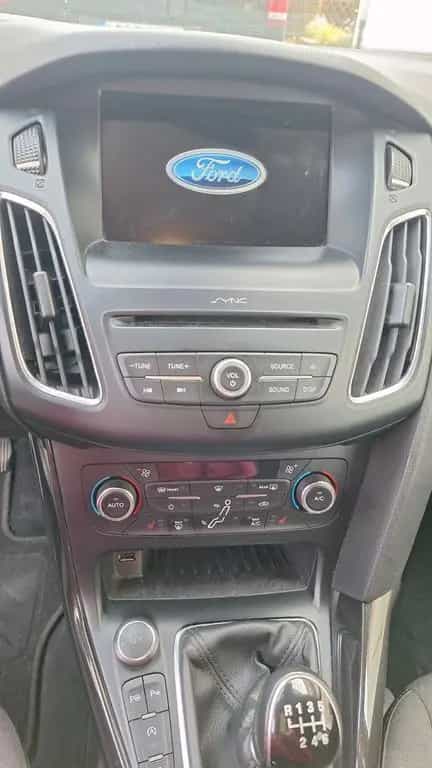Ford TÜV NEU: Ford Focus 1,0 EcoBoost 92kW Tita... 03/2017-photo-5