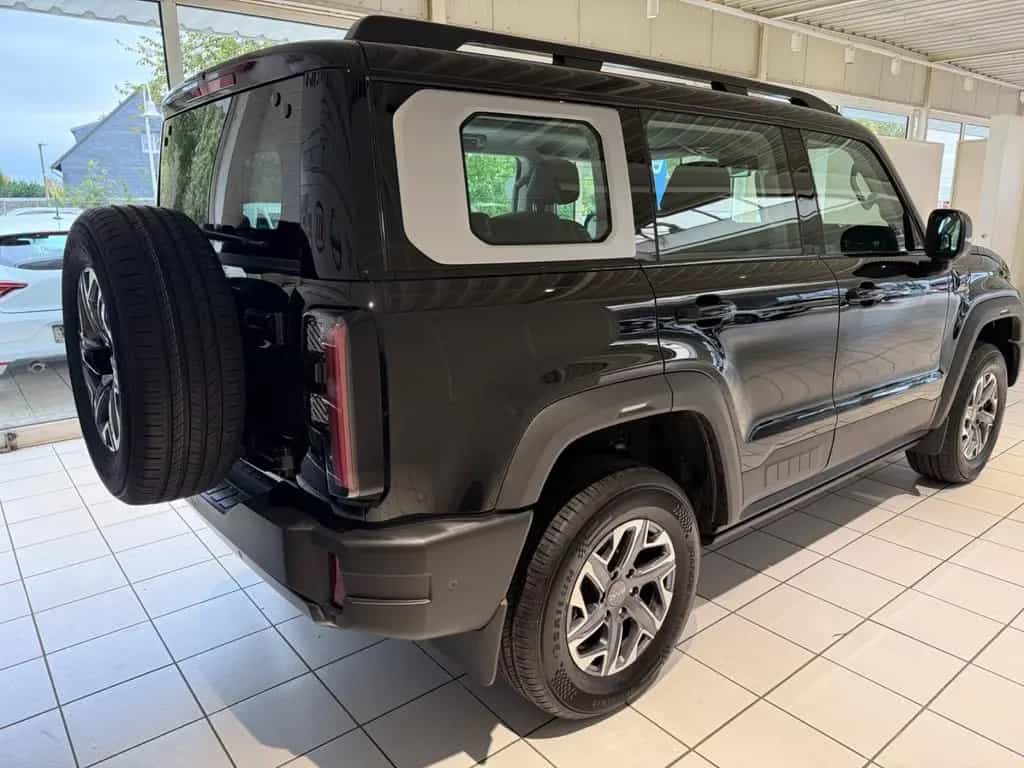 BAIC BJ40 null-photo-4