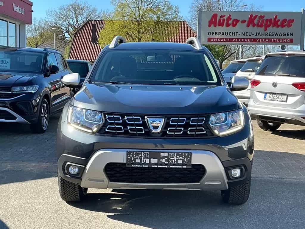Dacia Duster II Navi Tempomat Kamera Allwetter SHZ 08/2019-photo-1