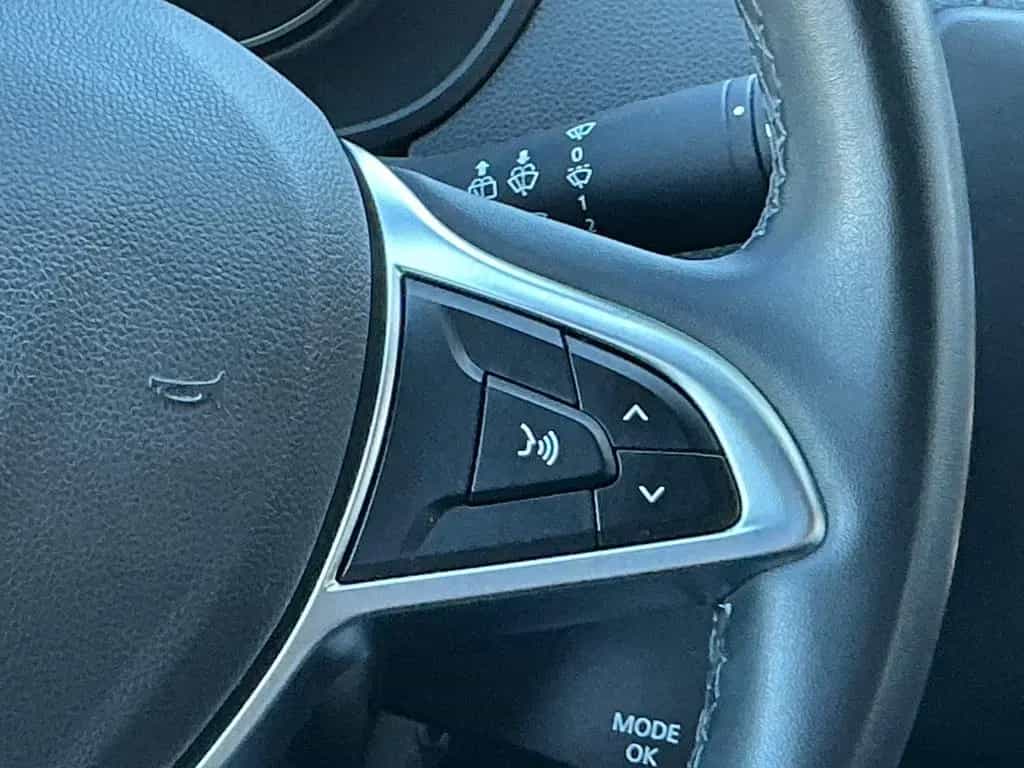 Dacia Duster II Navi Tempomat Kamera Allwetter SHZ 08/2019-photo-21