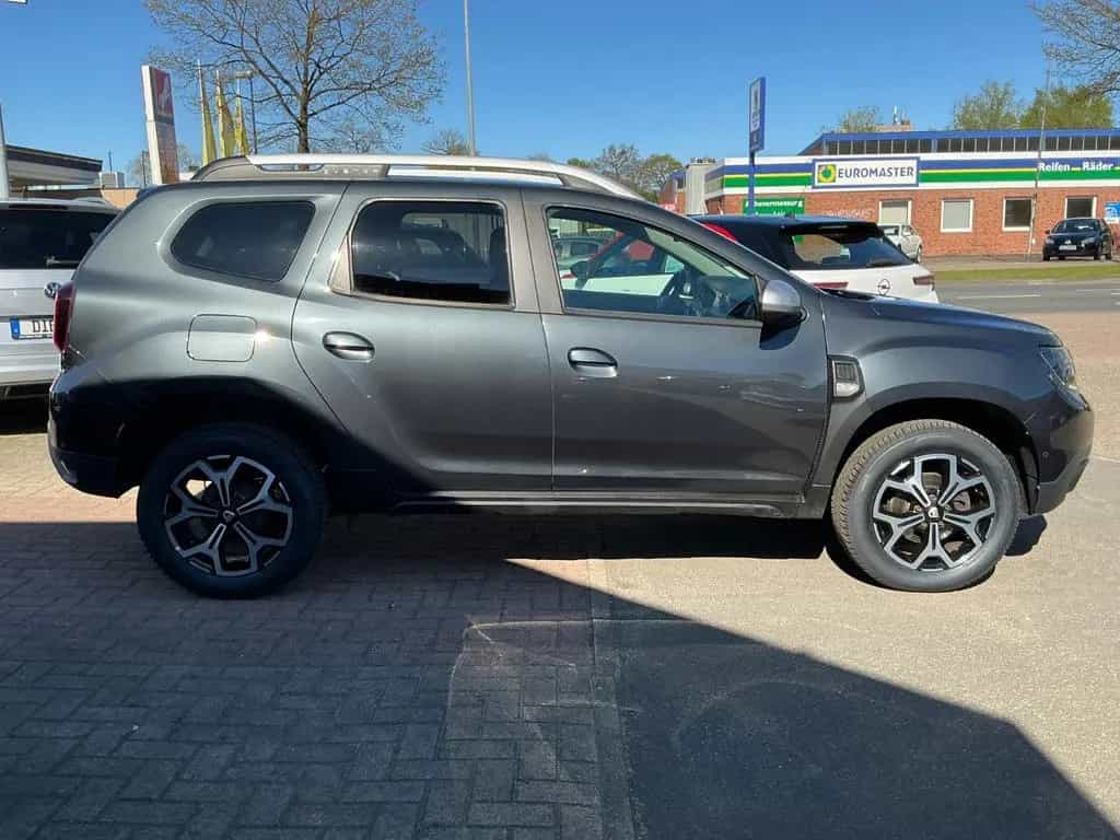 Dacia Duster II Navi Tempomat Kamera Allwetter SHZ 08/2019-photo-3