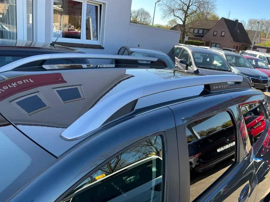 Dacia Duster II Navi Tempomat Kamera Allwetter SHZ 08/2019-photo-31