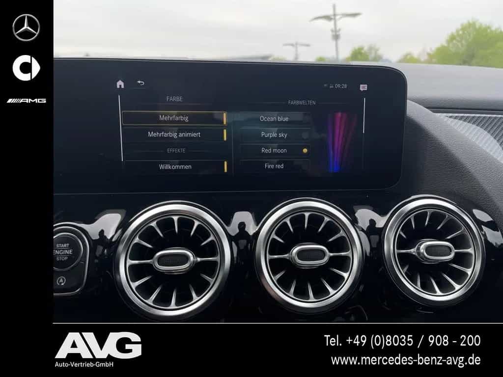 Mercedes-Benz GLA 250 4M AMG Pano RFK LED AHK MBUX 09/2020-photo-17