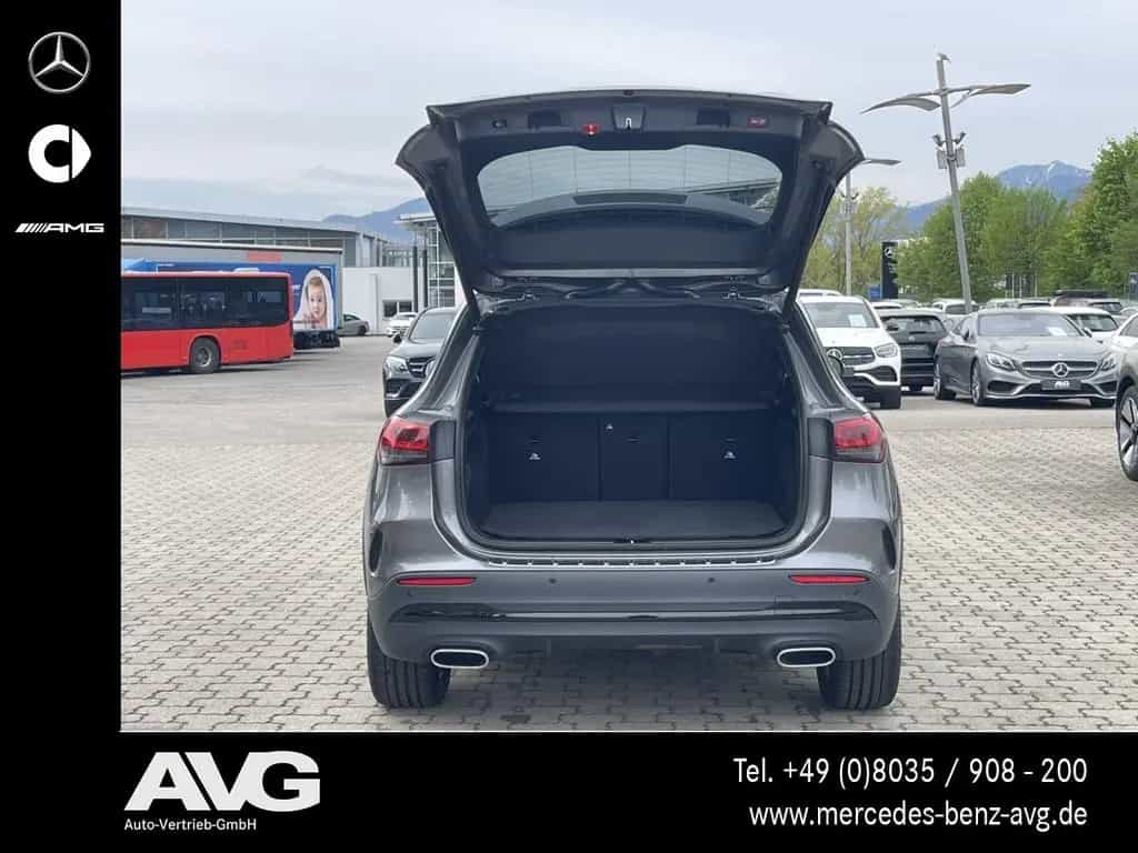 Mercedes-Benz GLA 250 4M AMG Pano RFK LED AHK MBUX 09/2020-photo-6