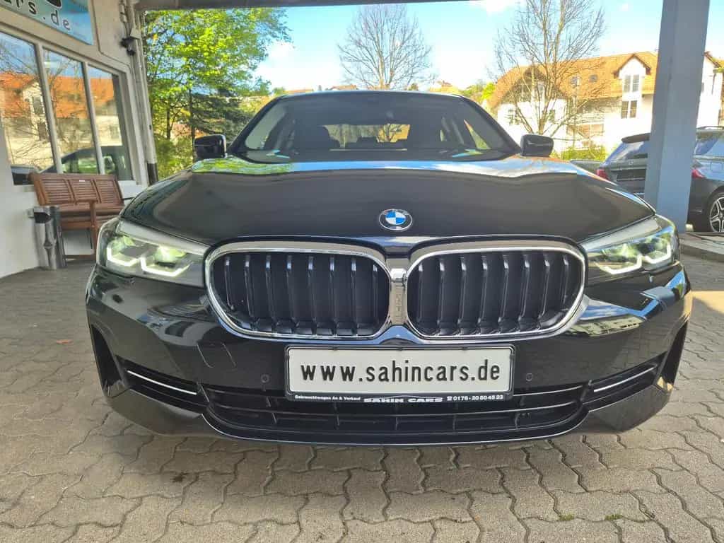 BMW 5 Series 520i Limousine KAMERA/NAVI/LED/ANDROID 08/2022-photo-1