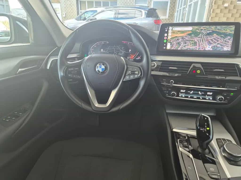 BMW 5 Series 520i Limousine KAMERA/NAVI/LED/ANDROID 08/2022-photo-11