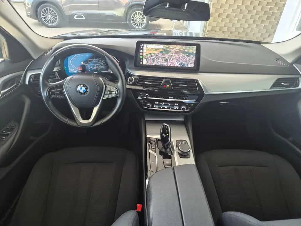 BMW 5 Series 520i Limousine KAMERA/NAVI/LED/ANDROID 08/2022-photo-12