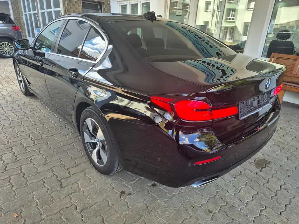 BMW 5 Series 520i Limousine KAMERA/NAVI/LED/ANDROID 08/2022-photo-5