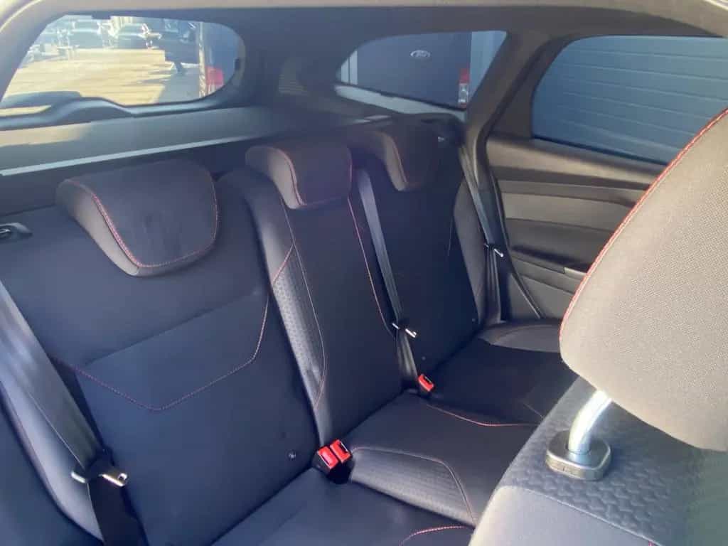 Ford Focus Turnier "ST-Line" Sitzheizung+PDC+1.Hand 03/2018-photo-16
