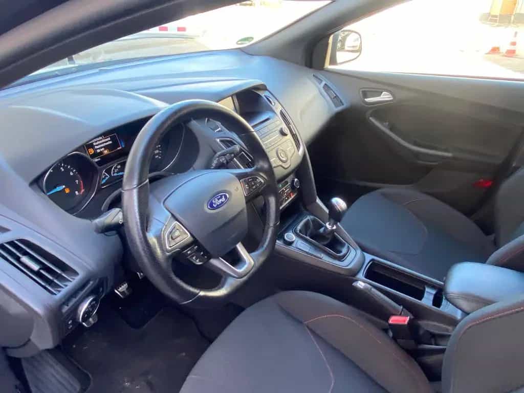 Ford Focus Turnier "ST-Line" Sitzheizung+PDC+1.Hand 03/2018-photo-9