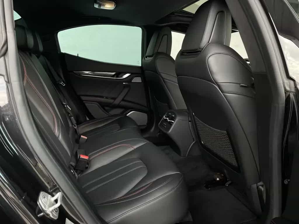 Maserati Ghibli S Q4 GRANSPORT*CARBON*21 ZOLL*360°KAMERA* 07/2019-photo-14