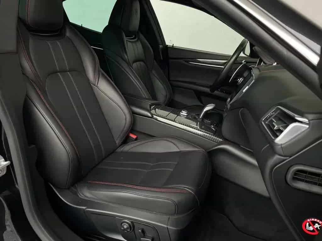 Maserati Ghibli S Q4 GRANSPORT*CARBON*21 ZOLL*360°KAMERA* 07/2019-photo-17