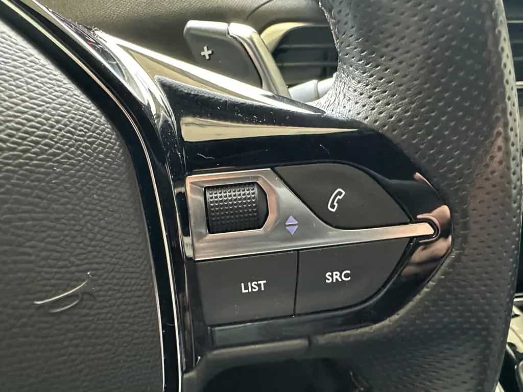 Peugeot 3008 GT Navi LED AHK ACC SHZ 12/2022-photo-10