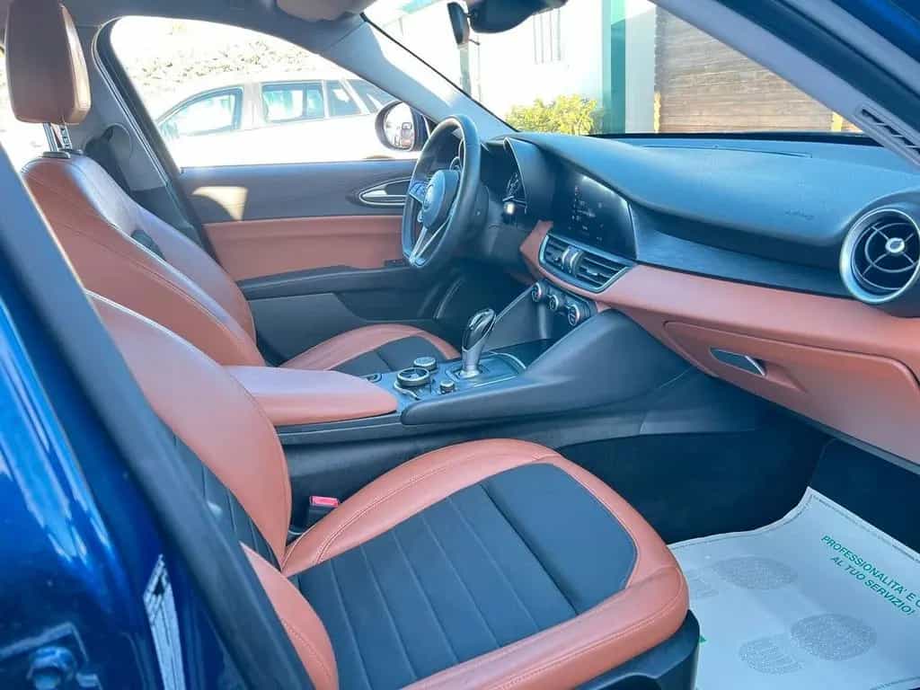 Alfa Romeo Giulia 2.2 150 CV Super 02/2017-photo-10