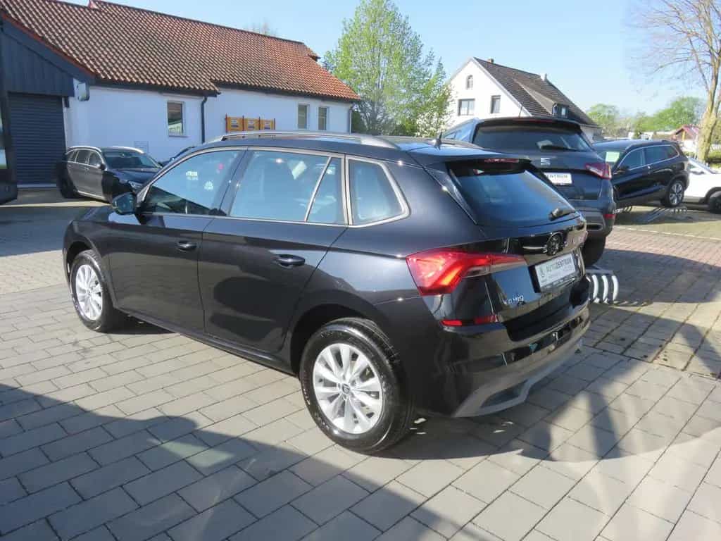 Skoda Kamiq 1.0 TSI DSG Clever 02/2022-photo-4