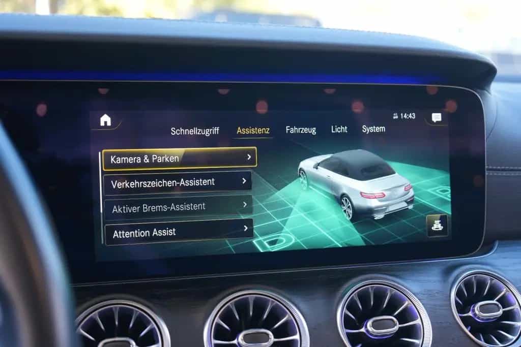 Mercedes-Benz E-Class 200 Cabrio 9G-Tronic *LEDER|BURMESTER|KAMERA* 05/2021-photo-32
