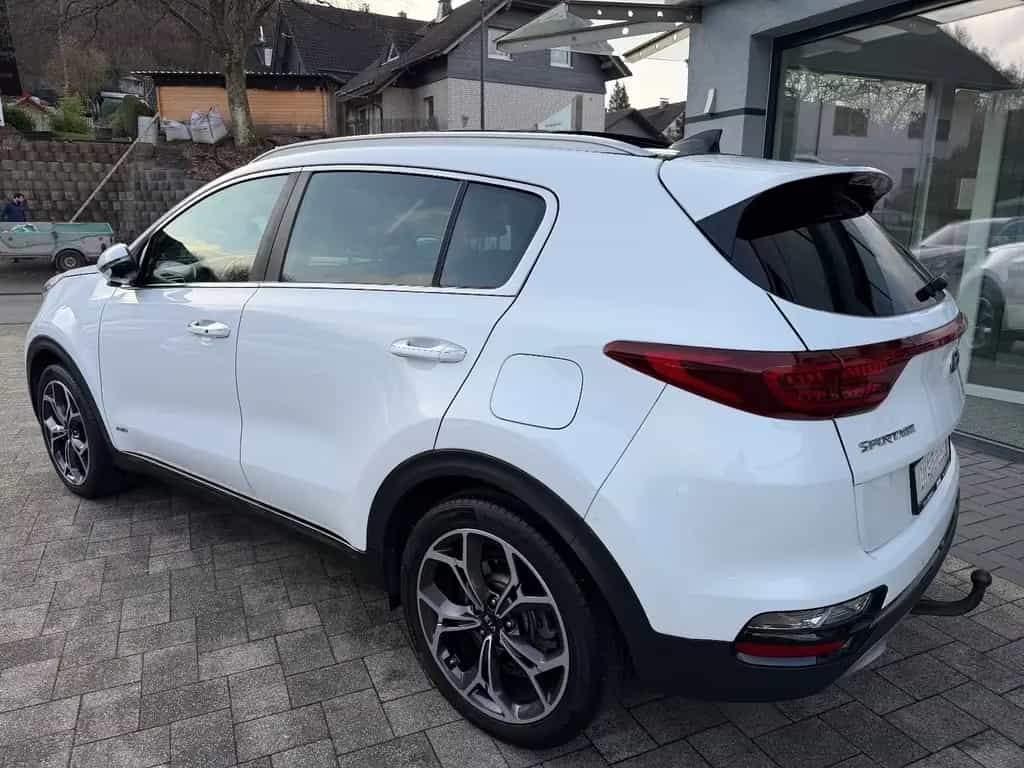 Kia Sportage 2.0 GT-Line 4WD Panorama*360Kamera 09/2019-photo-4