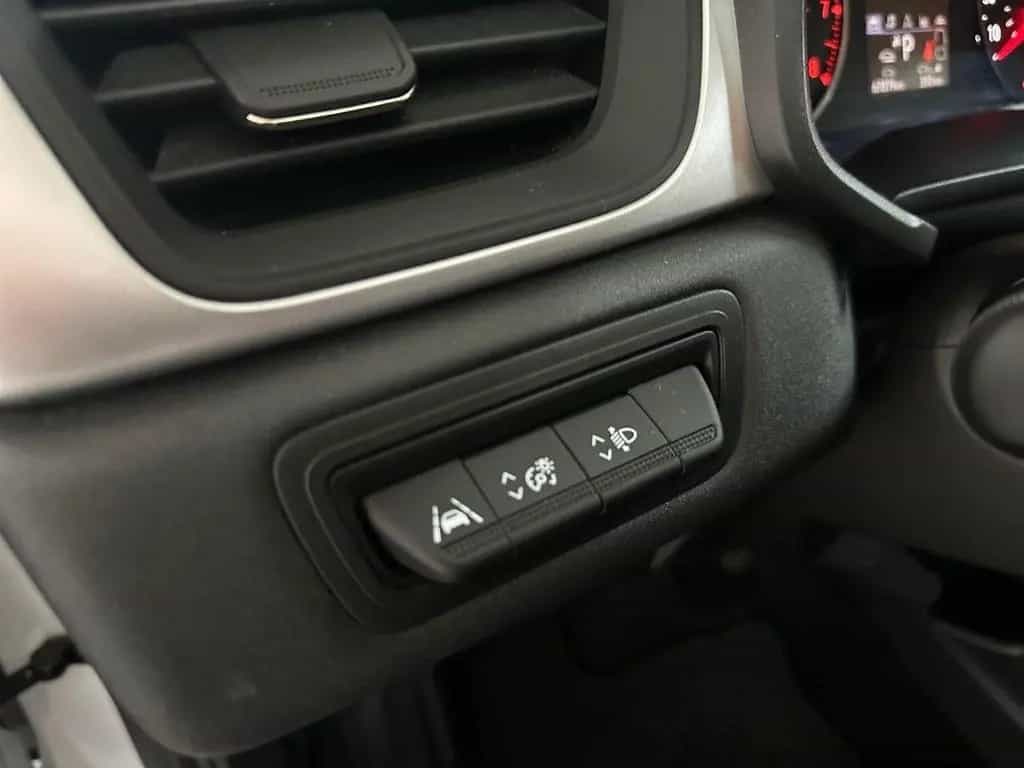 Renault Captur Evolution 1.3 TCe 140 MHEV Automatik+CAM+ 12/2022-photo-14