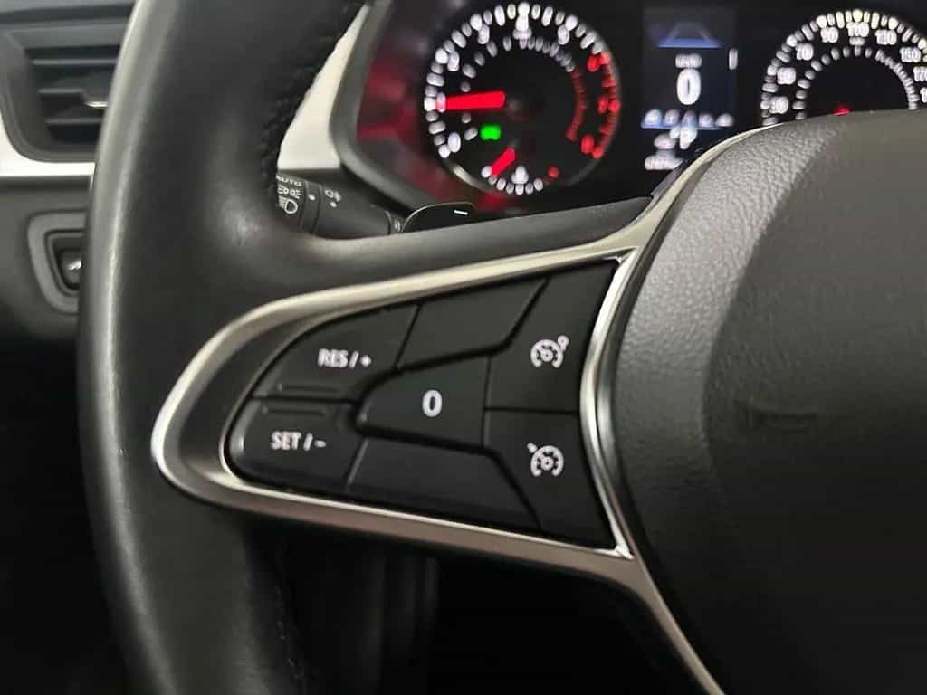 Renault Captur Evolution 1.3 TCe 140 MHEV Automatik+CAM+ 12/2022-photo-18
