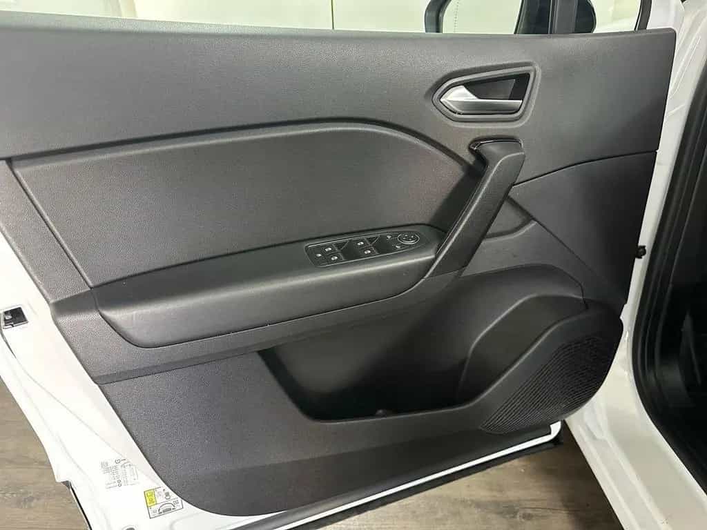 Renault Captur Evolution 1.3 TCe 140 MHEV Automatik+CAM+ 12/2022-photo-2