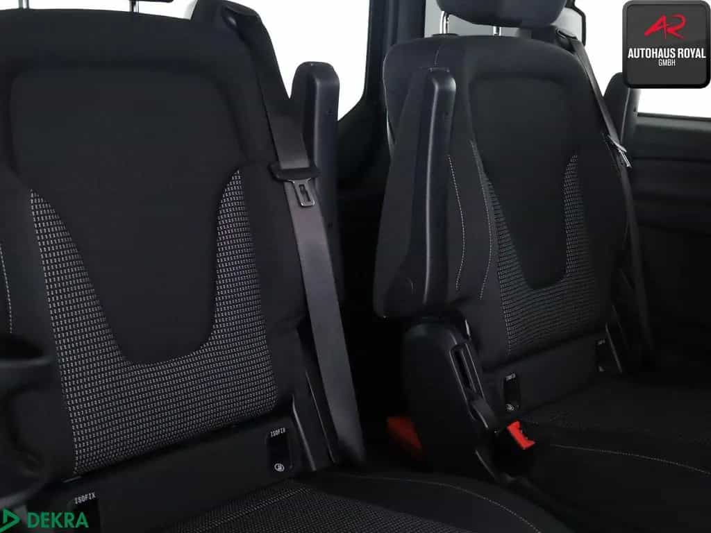 Mercedes-Benz V-Class d SPORT-PAKET 7 SITZE DISTRO,KAMERA,1.HAND 01/2020-photo-11