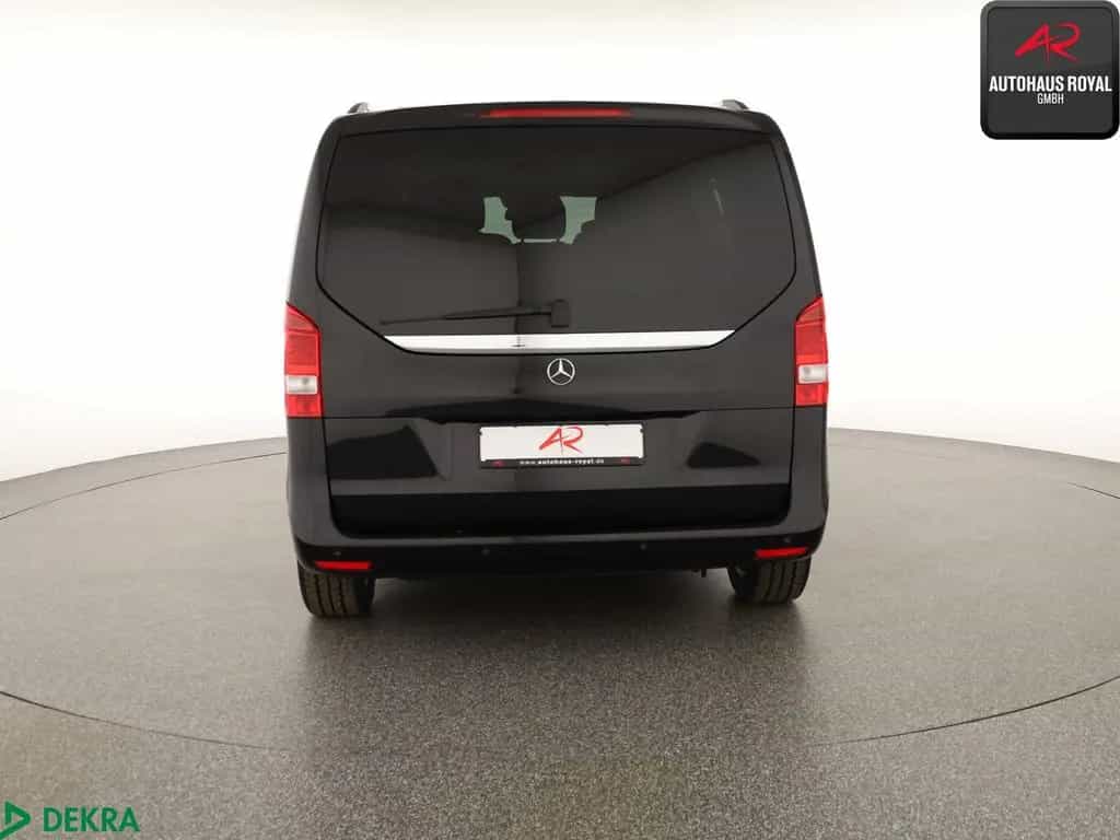 Mercedes-Benz V-Class d SPORT-PAKET 7 SITZE DISTRO,KAMERA,1.HAND 01/2020-photo-3