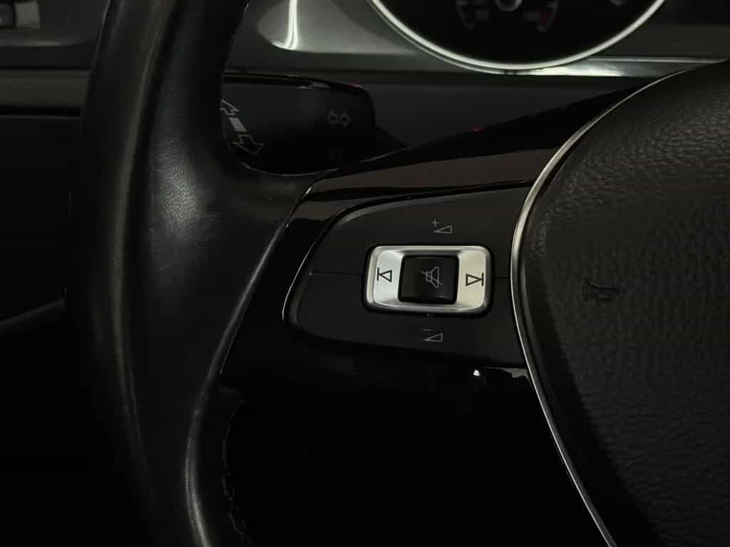 Volkswagen Golf 7 Lim. Comfortline 5trg.*GARANTIE*AHK*PDC* 01/2018-photo-10