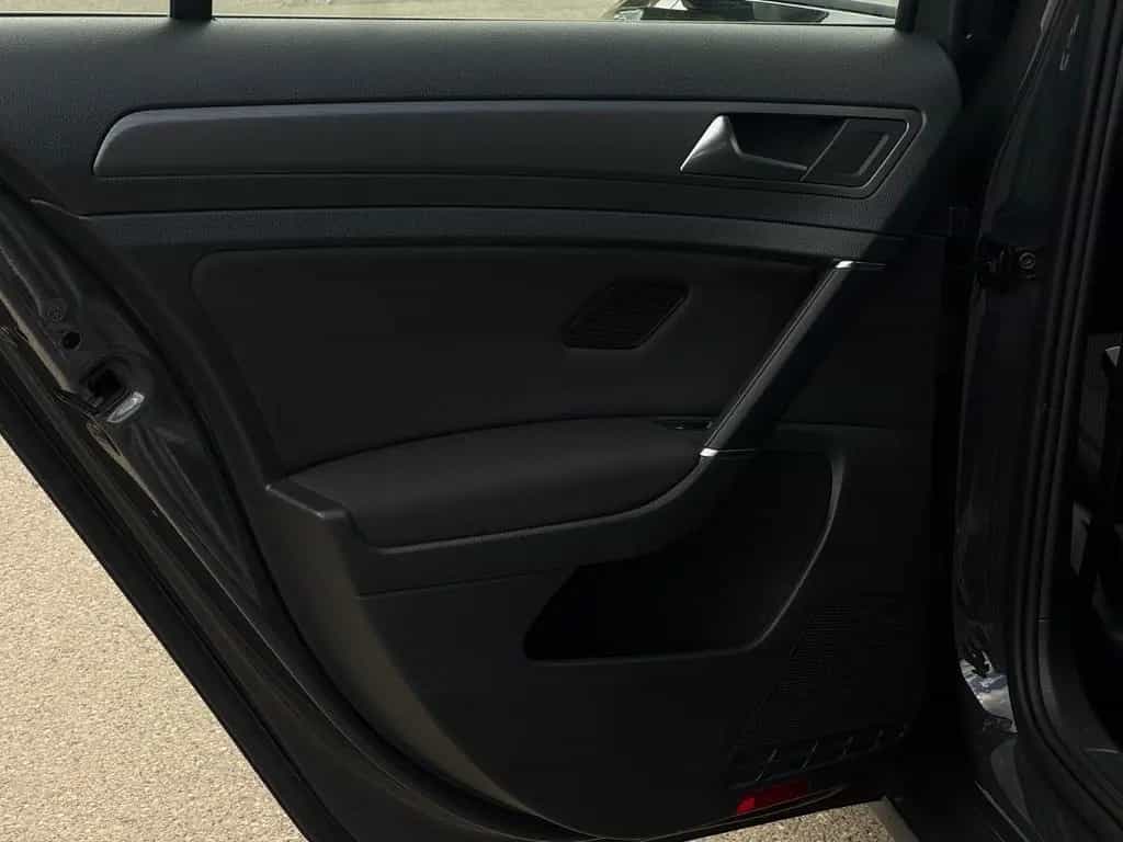 Volkswagen Golf 7 Lim. Comfortline 5trg.*GARANTIE*AHK*PDC* 01/2018-photo-18