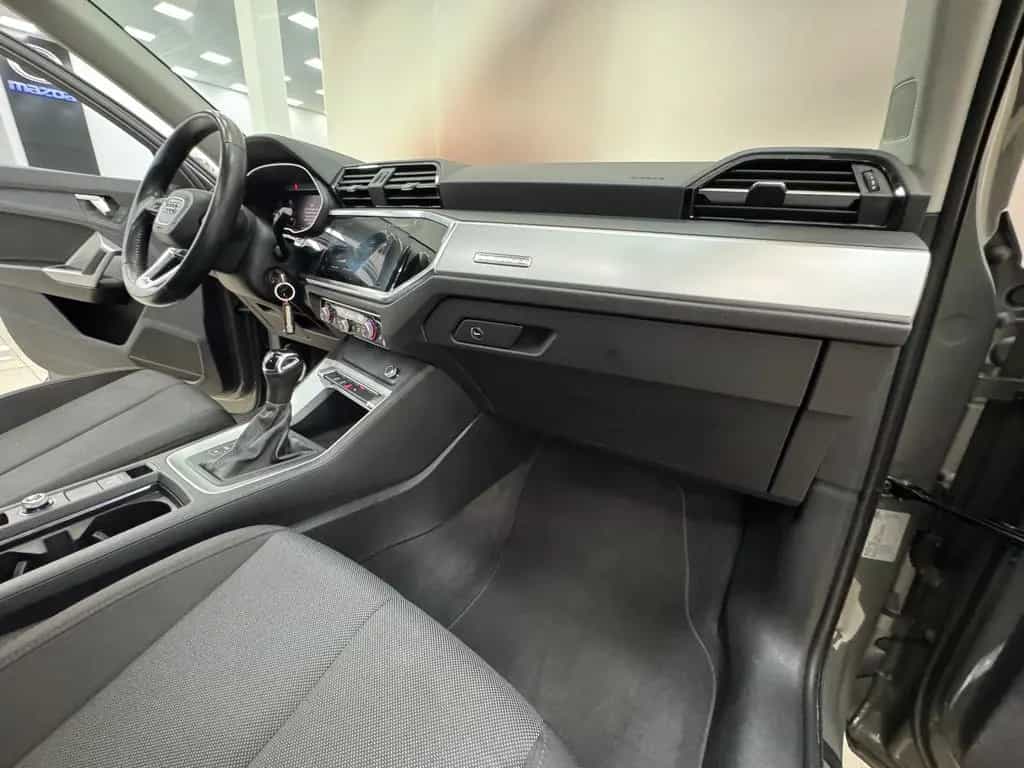 Audi Q3 40 TFSI quattro S tronic S line 03/2019-photo-22