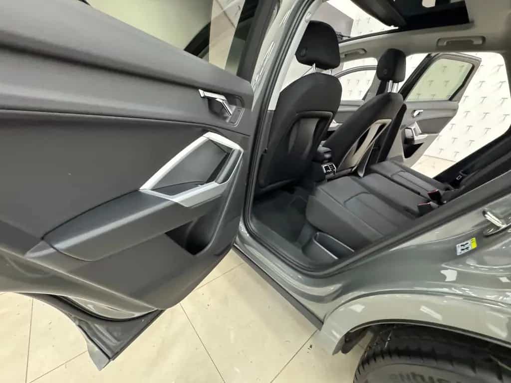 Audi Q3 40 TFSI quattro S tronic S line 03/2019-photo-27