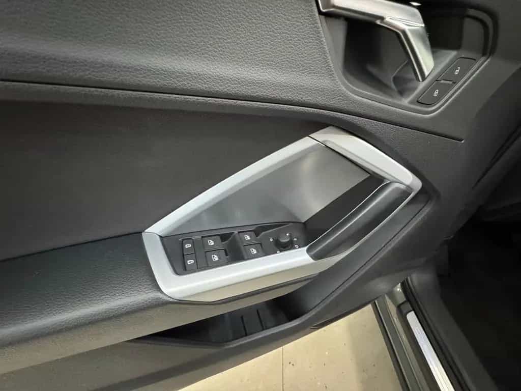Audi Q3 40 TFSI quattro S tronic S line 03/2019-photo-30
