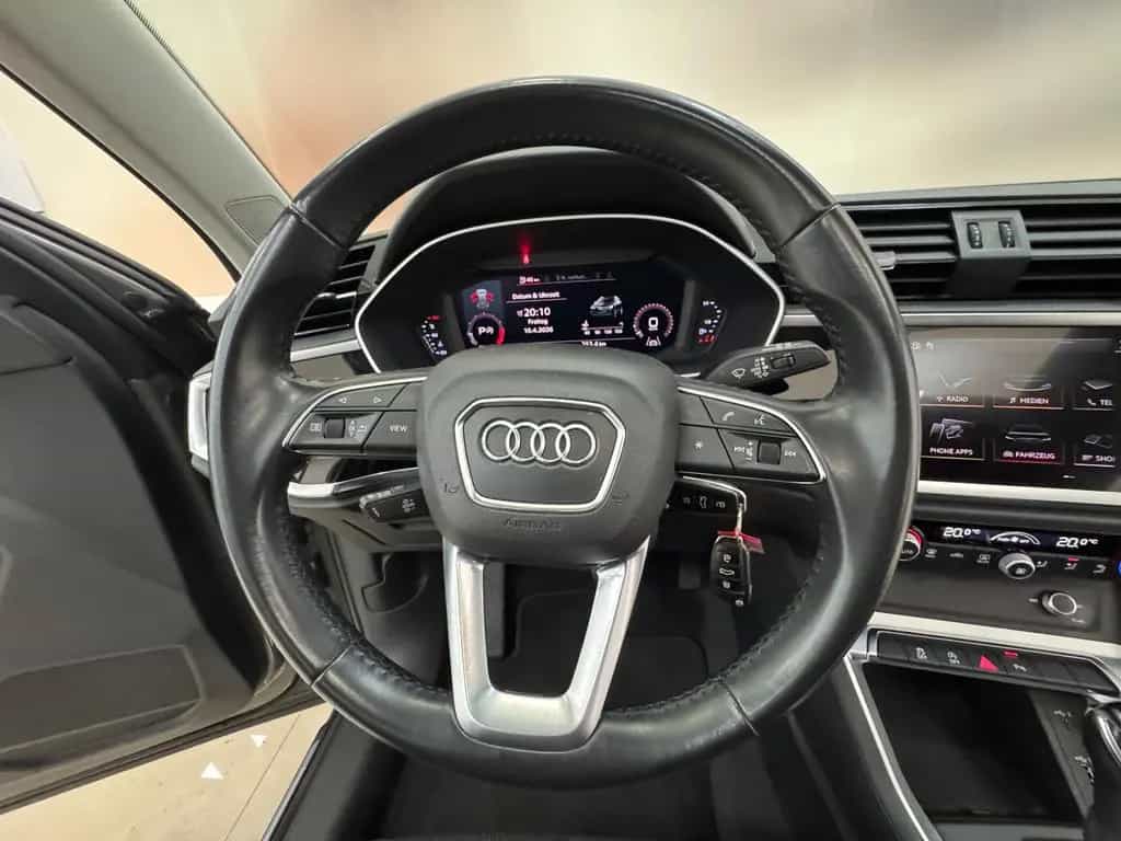 Audi Q3 40 TFSI quattro S tronic S line 03/2019-photo-39