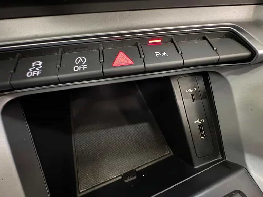 Audi Q3 40 TFSI quattro S tronic S line 03/2019-photo-47