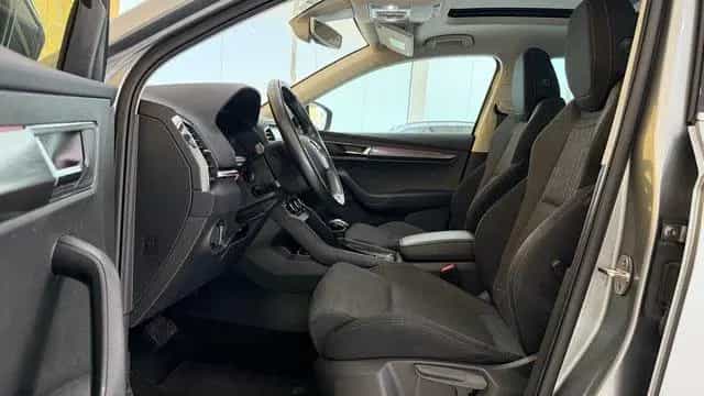 Skoda Karoq *ACC*AUTOMATIK*NAVI*PANO*AHK* 11/2020-photo-10