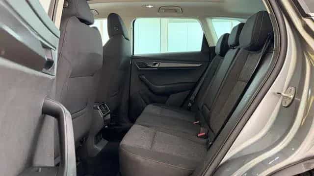 Skoda Karoq *ACC*AUTOMATIK*NAVI*PANO*AHK* 11/2020-photo-12