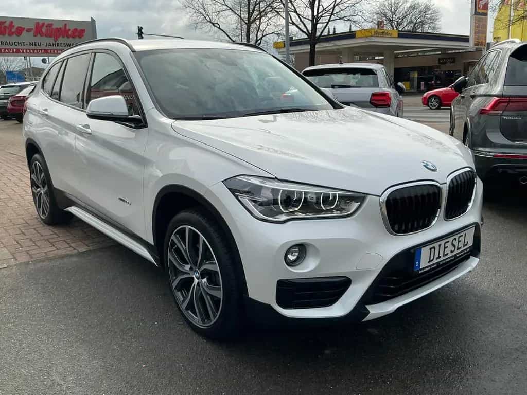 BMW X1 xDrive 18 d Sport Line AHK PDC SHZ NAVI BT 02/2018-photo-2